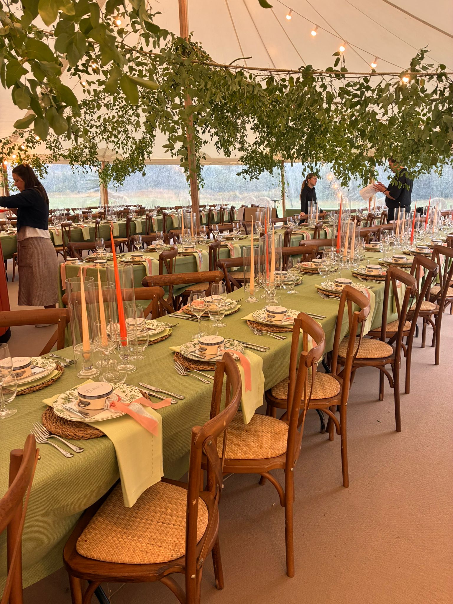 Private event table setting